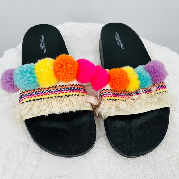 American Eagle Outfitters Shoes - American Eagle Pom Pom Slides Slip On Flats Boho Sandals Shoes Womens Size 8